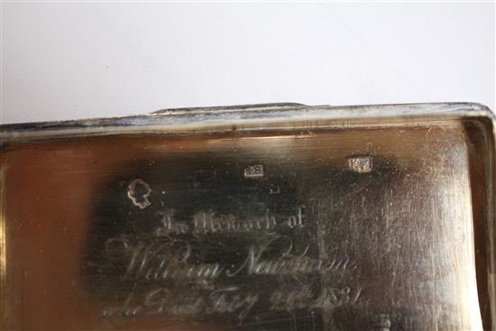 An early 19th century Russian 84 zolotnik silver and niello snuff box, 3.25in.